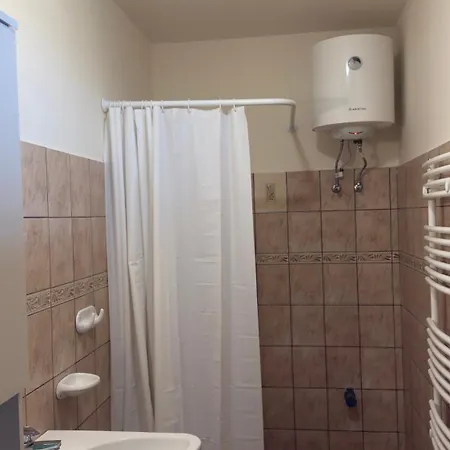 Bencsik Tanya - Szálláshely&rendezvényház Casa de hóspedes Szentkiraly