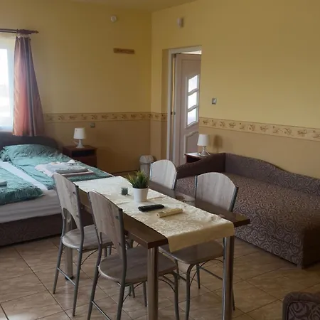 Bencsik Tanya - Szálláshely&rendezvényház Szentkiraly